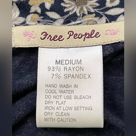 Free People Knit Floral Boho Midi Travel Cottagecore Coastal Peasant Dress - Picture 5 of 6